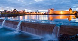 Беларусь: Хатынь, дворцы, усадьбы, города